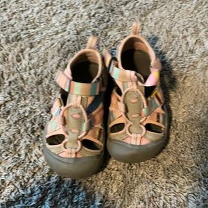Water shoes barely used